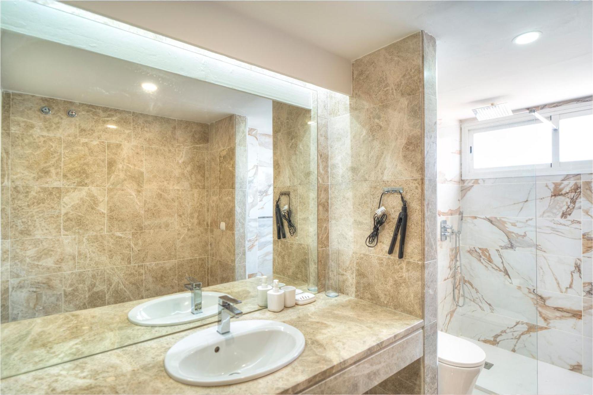 Serenity Luxury , Puerto Banus Marbella Buitenkant foto